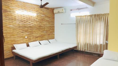 PPG HOMES in Manakunnam