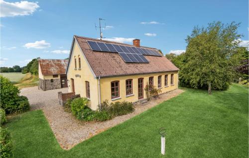  Beautiful Home In Stenstrup With 3 Bedrooms And Wifi, Pension in Stenstrup bei Vester-Skerninge