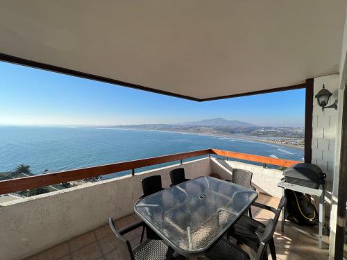 Departamento con insuperable vista Playa Amarilla Playa La Boca in กอนกอน