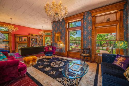 設施, Orman Mansion - Pueblo's Most Luxurious Stay! in 梅薩章克申