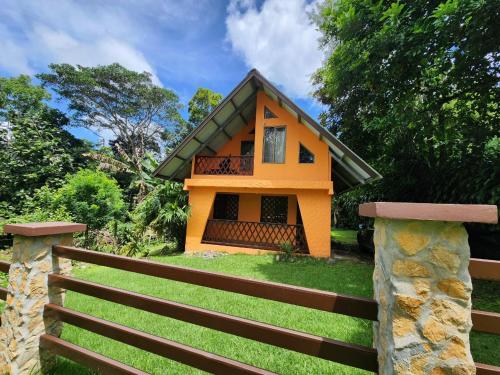 La Cabaña de Bella (La Cabana de Bella) in Volcán