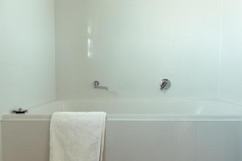 *New* Pip's Place at Lisdillon Vineyard