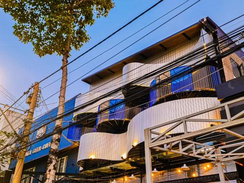 Minh Trang Motel near Cấm Mountain