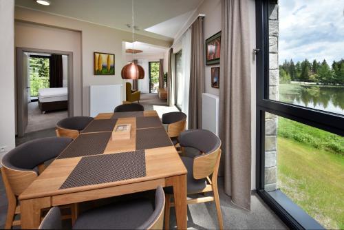 APLEND Lake Resort APLEND Lake Resort