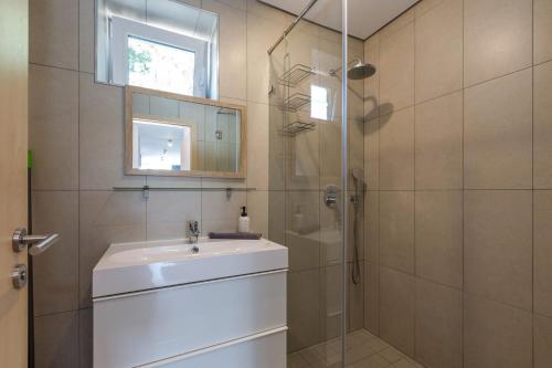 Bazalt Apartman - image 4