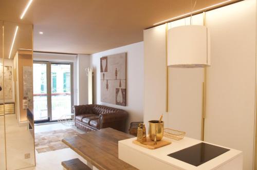 One-Bedroom Apartment image 4
