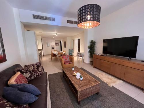 Apartment at Samarah Dead Sea Resort in 索瓦馬