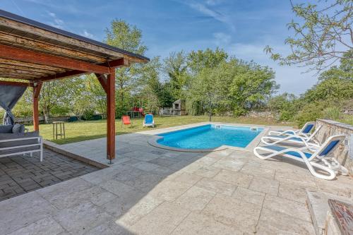 Villa Simac With Pool and Whirlpool - Happy Rentals