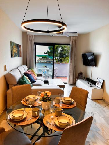 Erkély/terasz, Crown Apartments with Sea View in Calahonda