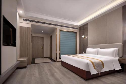 Fashion Double Room  image 2