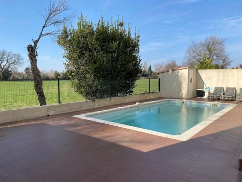 Villa entière. Alpilles Aix Marseille Avignon. gîte à louer Entressen