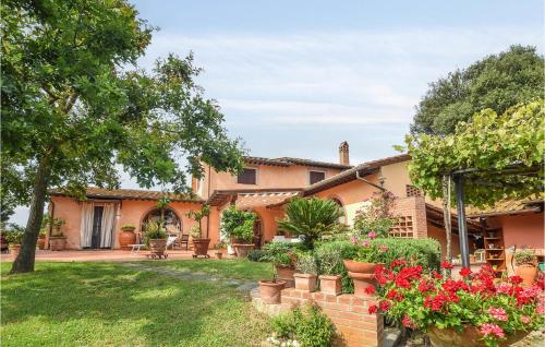 Awesome Home In Santa Maria A Monte With Wifi And 2 Bedrooms