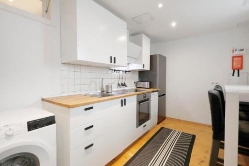 Central Apartment near Potsdamer Platz - Tap to explore photos