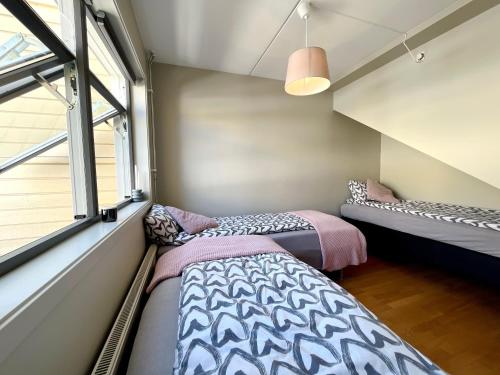 City center flat w roof top terrace & free parking, Oslo (photo 10)