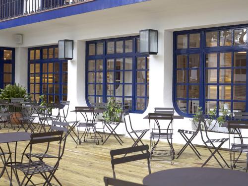 Hotel Els Pins - image 2