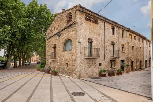 Flateli Corçà Townhouse