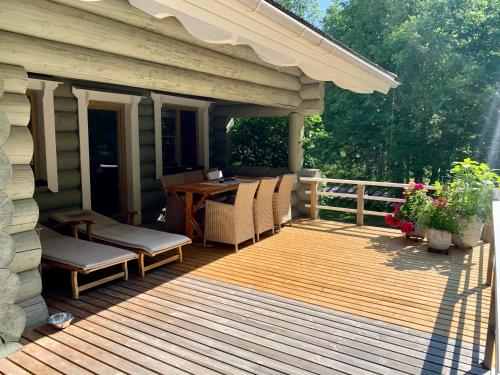 شرفة/ تراس, Kasepuu Holiday House in Parnumaa