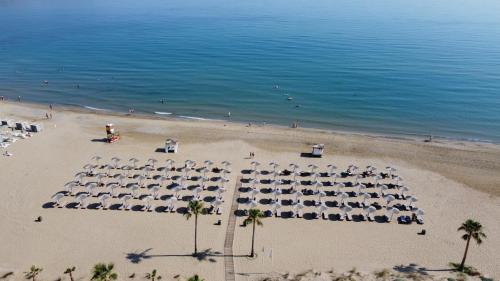 Delfina Beach Hotel - image 11