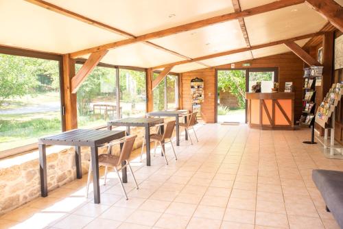 Les Chalets de Thegra proche de Rocamadour et Padirac in Gramat