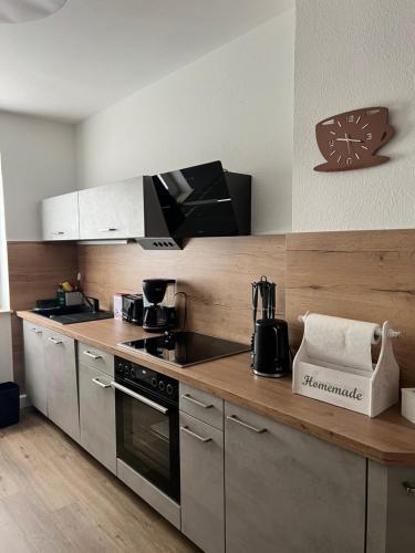 廚房, Sehr schöne Wohnung,komplett neu eingerichtet (Sehr schone Wohnung,komplett neu eingerichtet) in 林巴赫-奧伯弗羅納