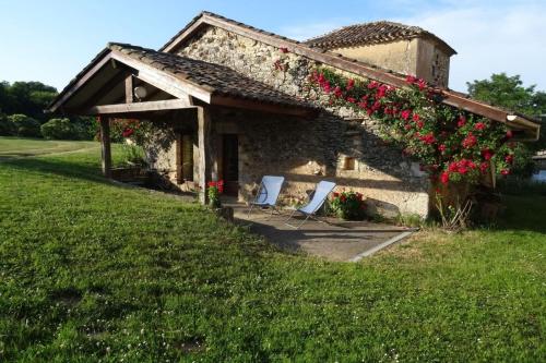 Les Petites Écuries - Accommodation - Gavaudun