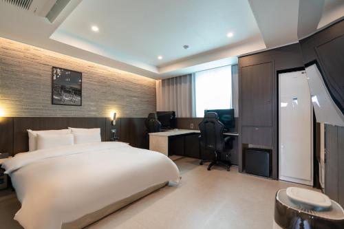 Jecheon Hound Hotel Jecheon Hound Hotel