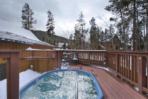8750 Trappers Crossing condo - image 11