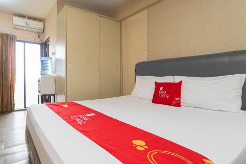 RedLiving Apartemen Gateway Cicadas - Premium Property