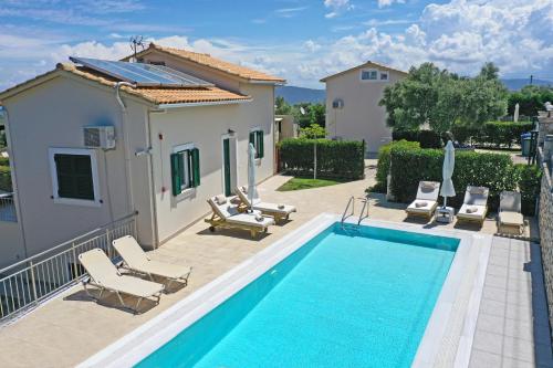  Lefkogea Villas & Apartments in Tsoukaladhes
