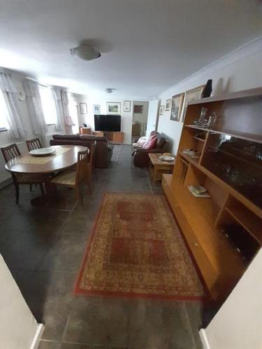 Spacious, self-contained annex in Stratford, Stratford-upon-Avon (zdjęcie 2)