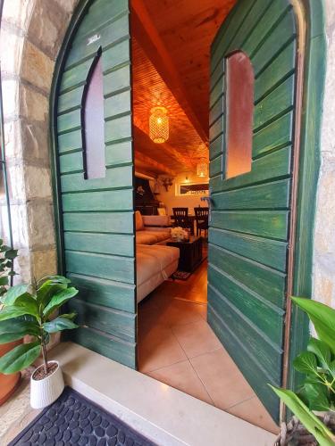 ทัศนียภาพภายนอกโรงแรม, Sea view stone house Donkey in บาสกา โวดา