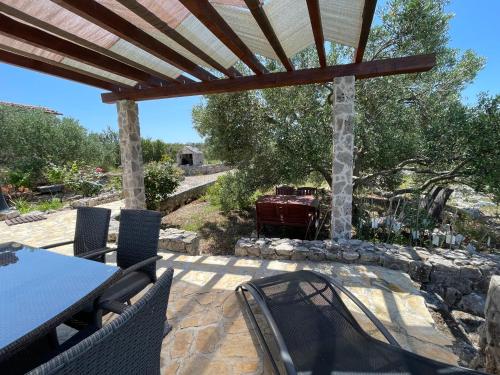 Holiday home Rusticana***Sali, Dugi otok