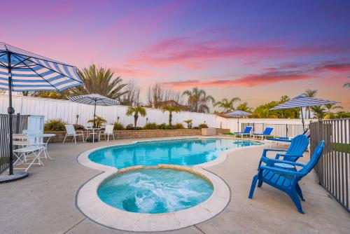 Luxury poolside « Villa Descanso » with heated pool and Spa! Close to San Diego/ Legoland in Oceanside, USA