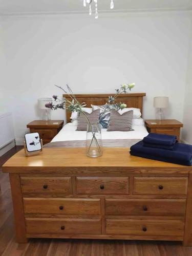 Cottage on the Loch in อาร์โรชาร์