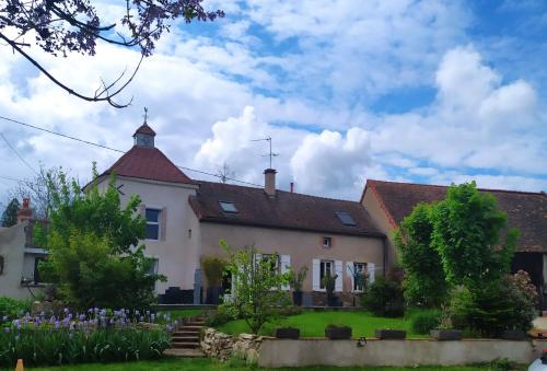 Proche de Vichy studio dans ancienne ferme