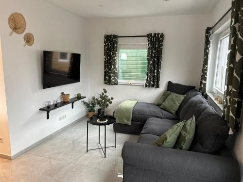 Shared lounge/TV area, Ferienvilla 10 Minuten vom Strand in Schagen