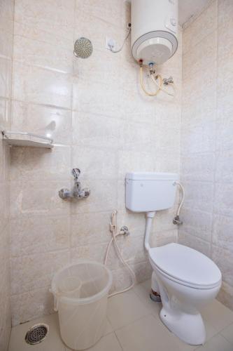 Deluxe Double Room image 2