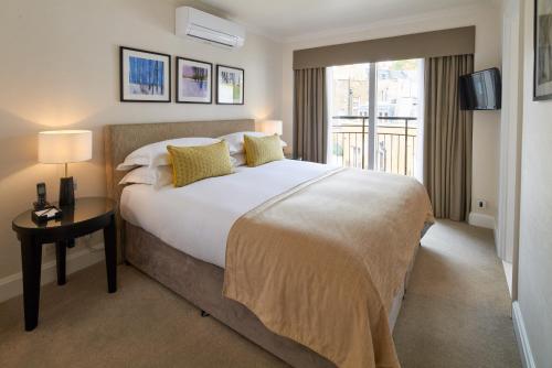 Cheval Knightsbridge, Londyn