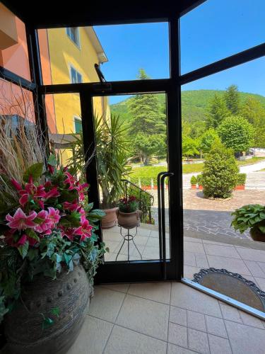 Hotel Ristorante Montenerone Il Poeta