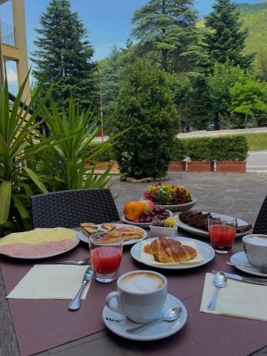 Hotel Ristorante Montenerone Il Poeta