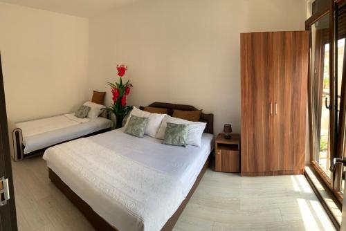 Apartment - Ground Floor image 10