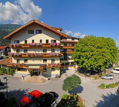 Gasthof zum Löwen in Aschau, Österreich