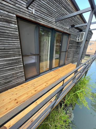 B&B Botel Charlie - image 8