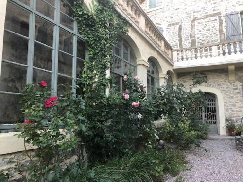 château de Paulignan (chateau de Paulignan) in Trausse