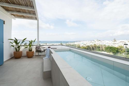 Balcony/terrace, Aura Suites Paros in Paros Island