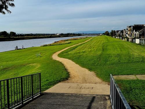 Absolute Waterfront Marina Views