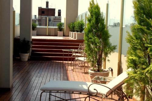 Balcony/terrace, Hotel Intersur Recoleta near Museo Nacional de Bellas Artes