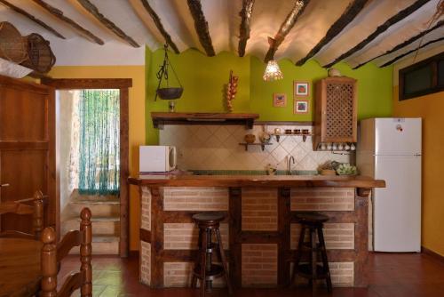 Casa Rural La Tahona in Elche de la Sierra