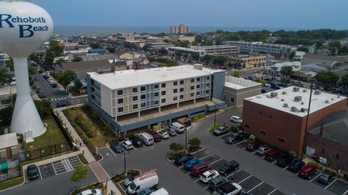 Coast Rehoboth Beach, Tapestry Collection By Hilton