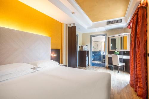 1 queen bed